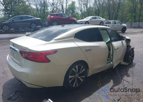 2017 Nissan Maxima 3.5 Platinum z USA, uszkodzony, nr VIN 1N4AA6AP3HC434557